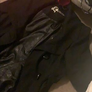 Women’s Coat black pee coat